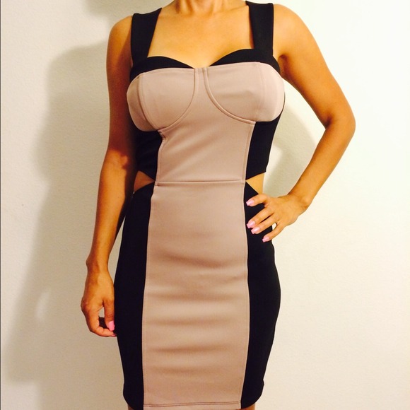Cute dress!