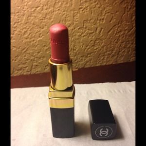 Authentic Chanel Rouge Coco - 40 Charme