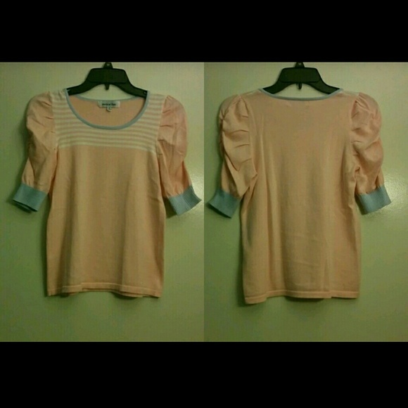 pink top
