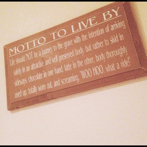 🌸Homeware Collection🌸 "Motto to Live By" Sign