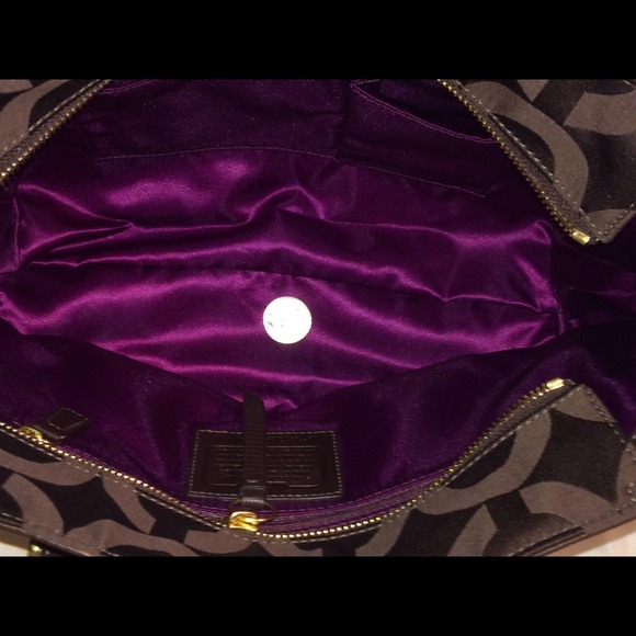 Warm Brown Coach Authentic Gallery Tote - Picture 3 of 4