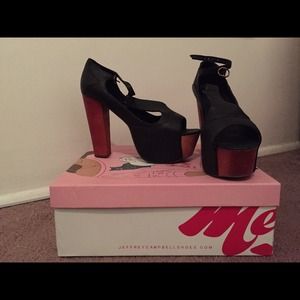 Jeffrey Campbell Foxy- black leather.