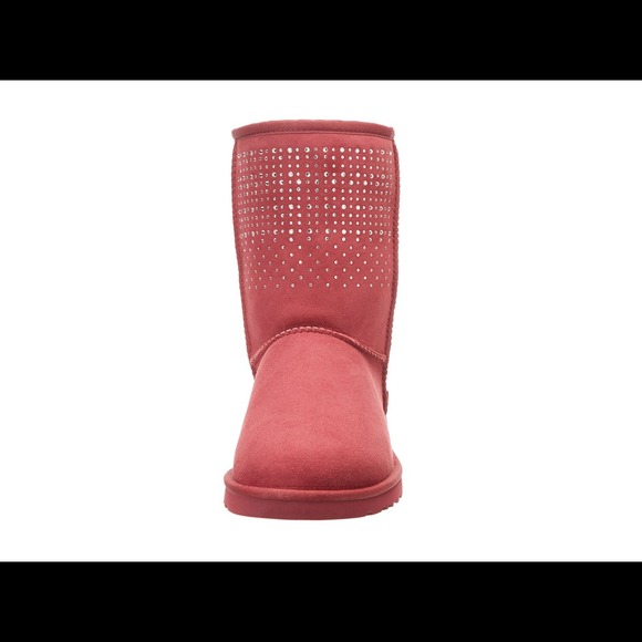 🎈SOLD🎈 UGG with Swarovski Crystals💎 - Picture 4 of 4