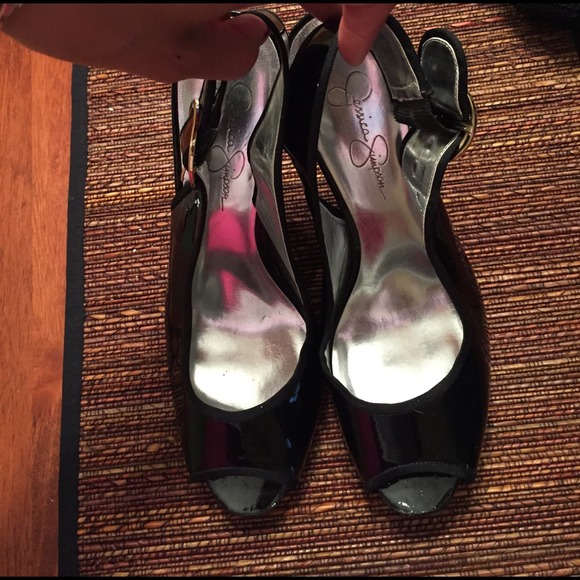 Jessica Simpson peep toe patent wedges!!