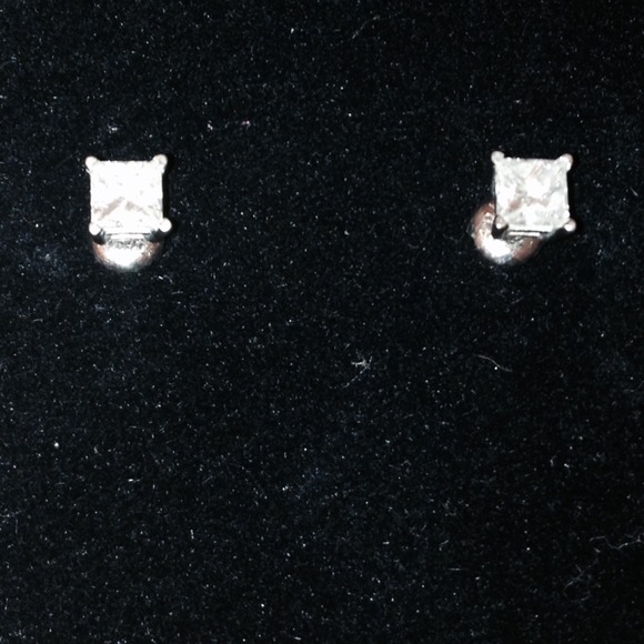 1 carat diamond earrings