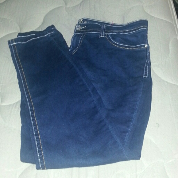 Skinny jeans