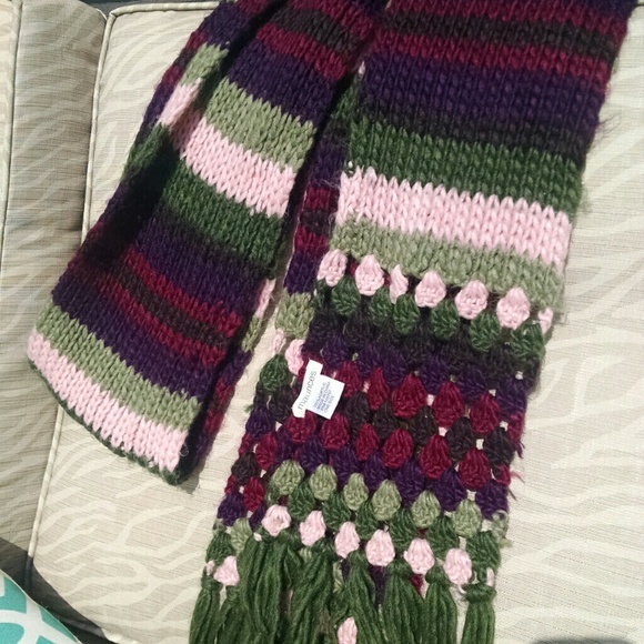 Maurice's long fall scarf