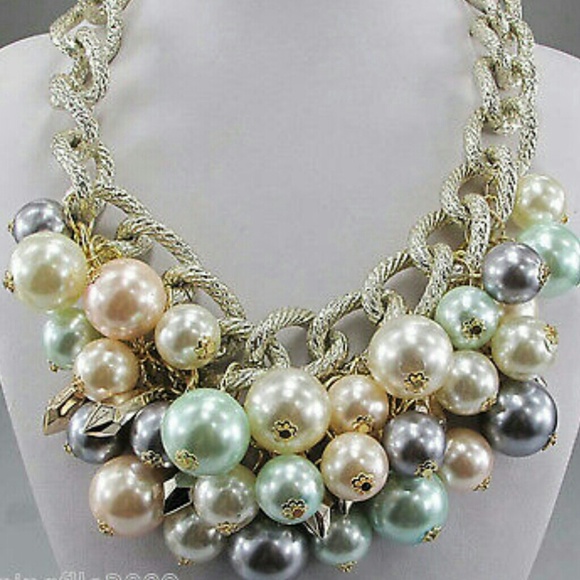 Fabulous pearl pave link statement necklace!
