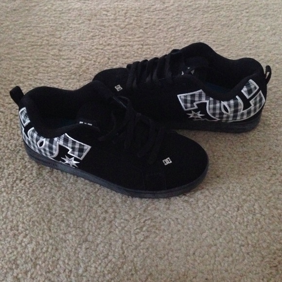 DC Skater Shoes