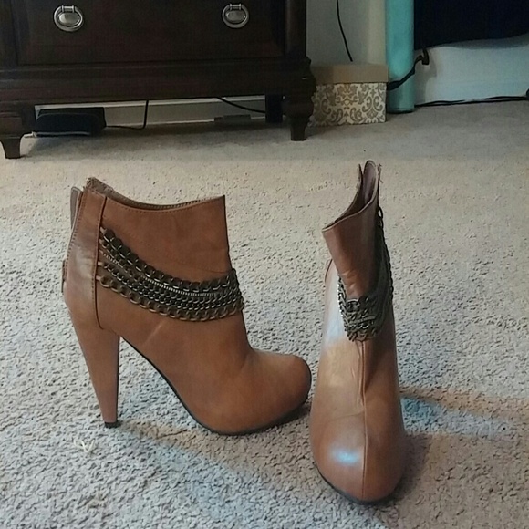 Ankle Boots - Picture 2 of 2