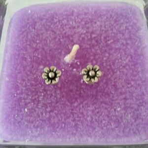 Pewter Flower stud earings