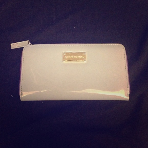Steve Madden Clutches & Wallets - Steve Madden grey and purple wallet