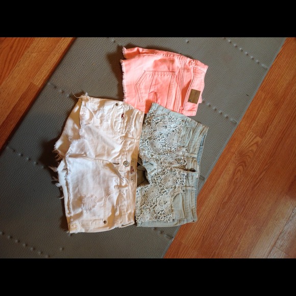 Name brand shorts - Picture 1 of 1