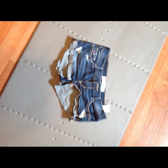 Brand new hollister shorts - Picture 1 of 1