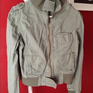 Olive green light zip up jacket