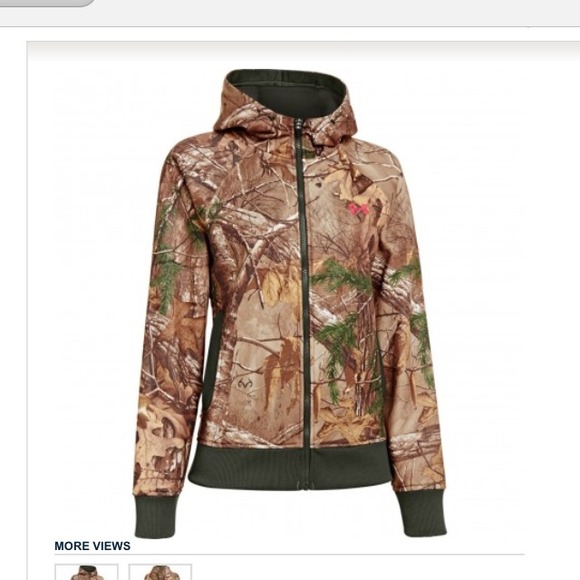 ISO UNDER ARMOUR WOMENS CAMO GEAR!!!!!