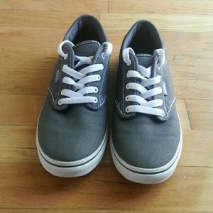 💥ON HOLD💥VANS in super condition!!