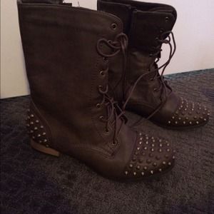 dark brown spike boots