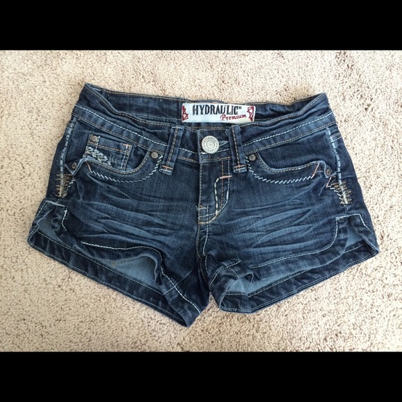 Dark wash denim shorts!