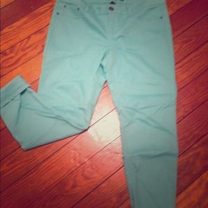 Super cute teal skinny jeans