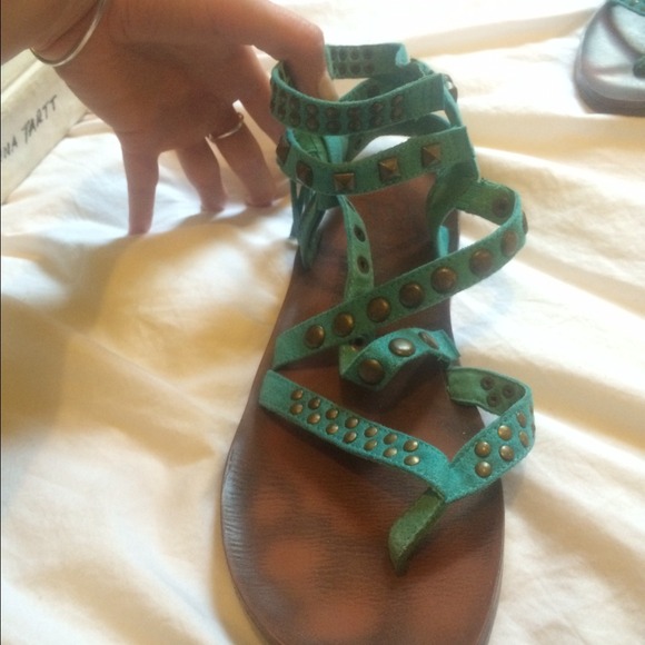 Size 8.5 teal sandals - Picture 4 of 4