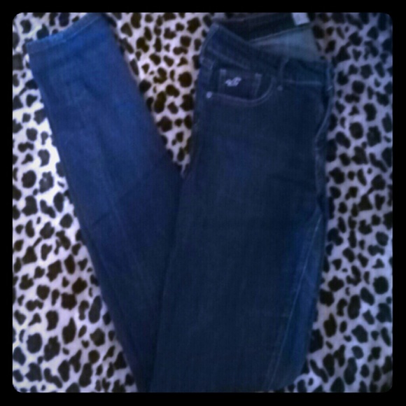 Hollister skinny jeans