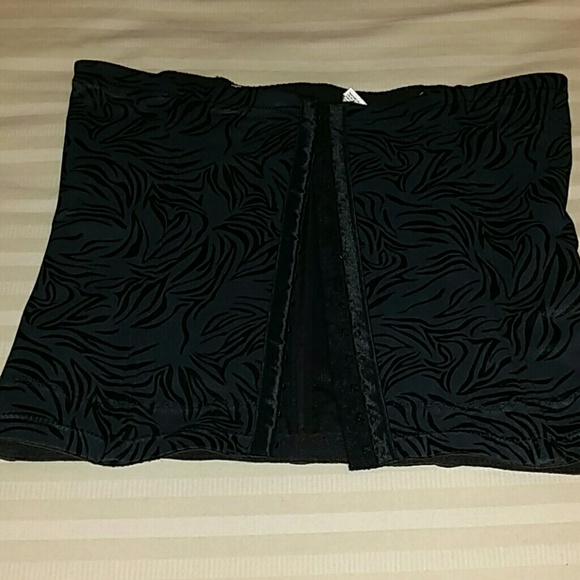 Body shaper ( New)