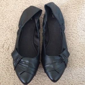 New York & Co flats, NEVER WORN