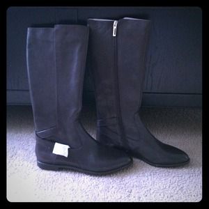 Calvin Klein dark brown zip boots