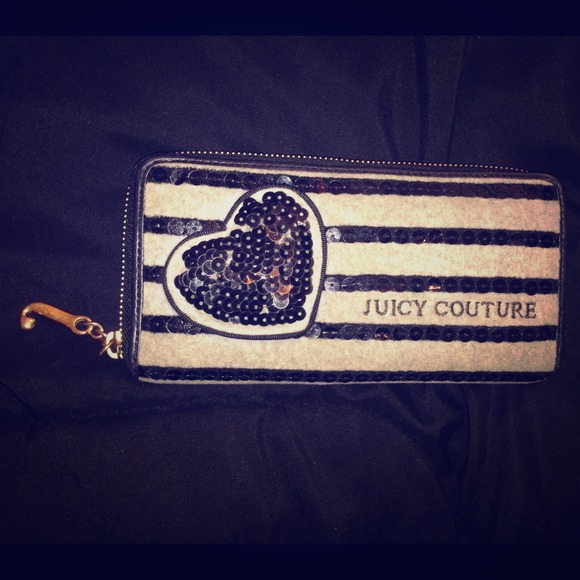 🔴SOLD🔴 Juicy couture wallet