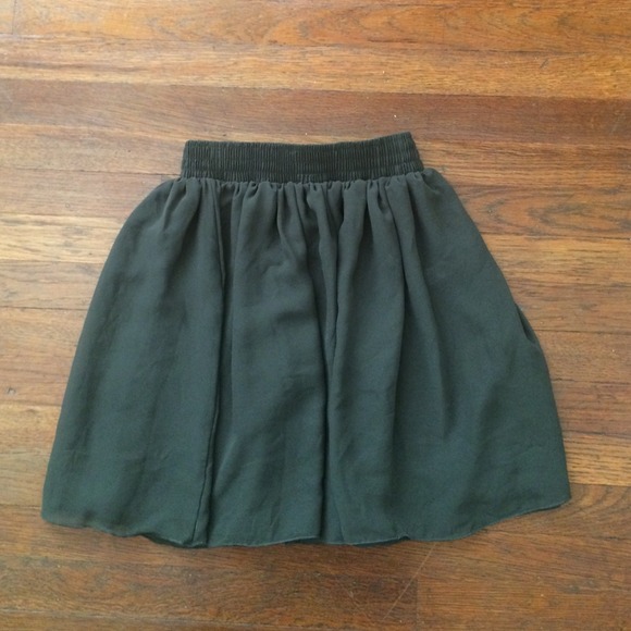 American Apparel Chiffon Skirt