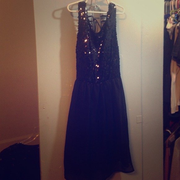 Black dress