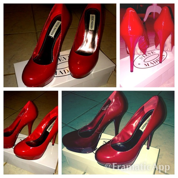 Steve Madden Red Heels! Size 8 HOLD🎉🎉🎉🎉