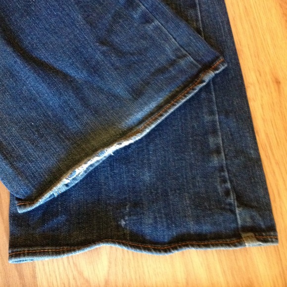 American Eagle Jeans - Picture 3 of 4
