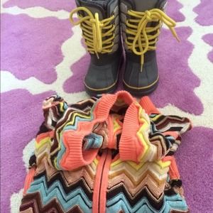 Bundle for Shoegal1575:gap boots & Missoni sweater