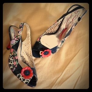Poetic License London Heels
