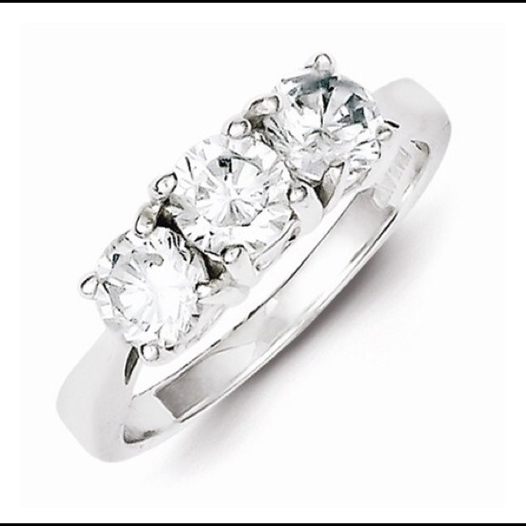 Sterling silver 3 stones CZ Fashion Ring