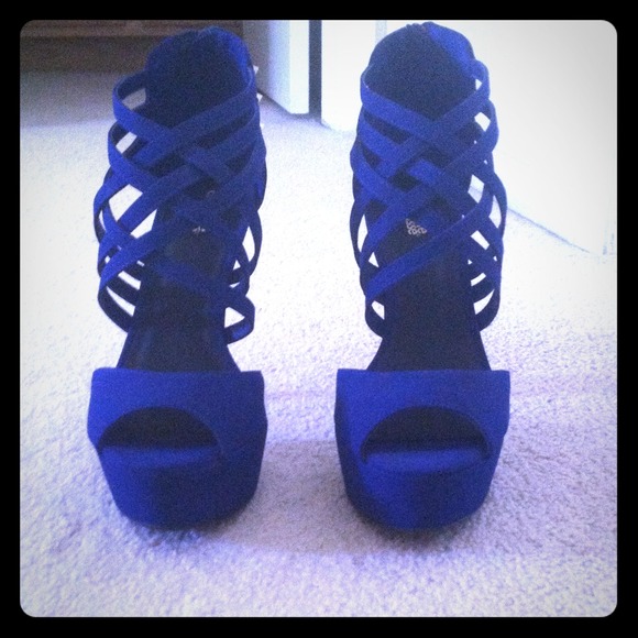 Charlotte russe heels