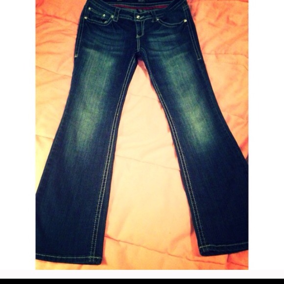 bundle for jeans and sweater