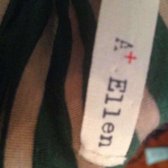 Green and Gold Stripe Crossed Back Crop Top - Picture 3 of 3