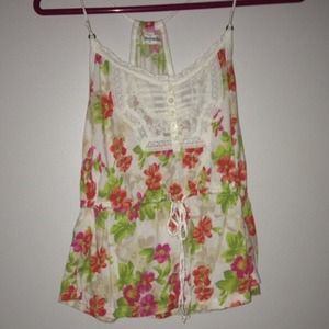 🙌SOLD ON VINTED🙌Colorful floral top