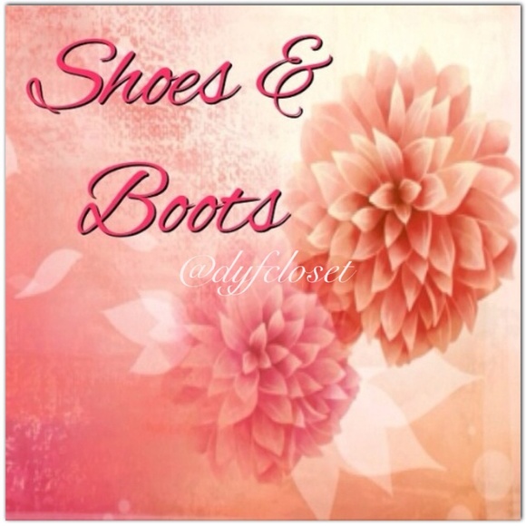 Shoes & Boots