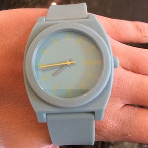 Nixon watch