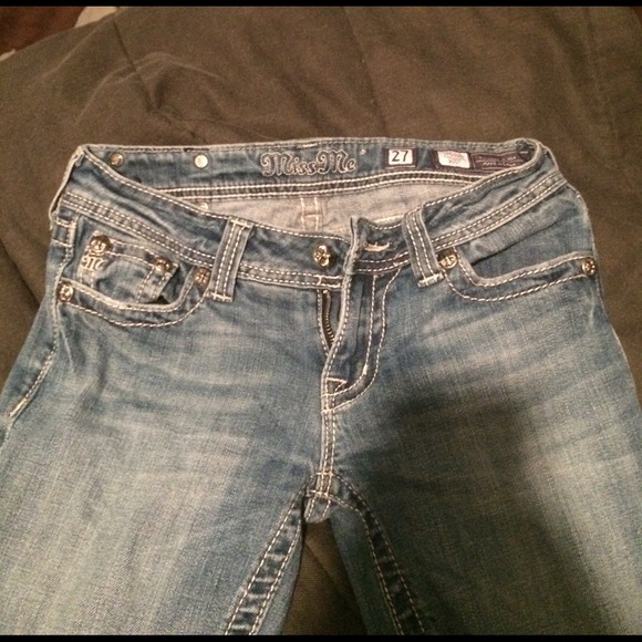 Miss Me Pants - Picture 2 of 3