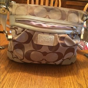 Coach Daisy Signature File Bag