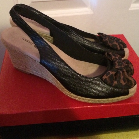 2 inch wedge heels