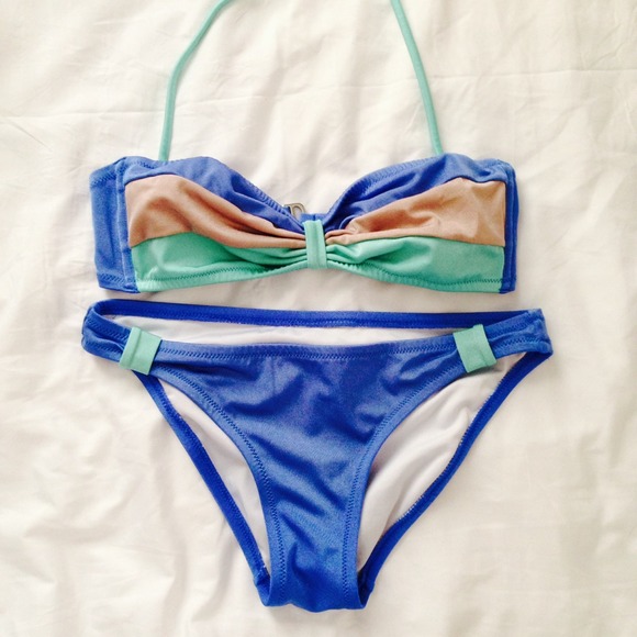 Victoria's Secret bikini set - Picture 1 of 2