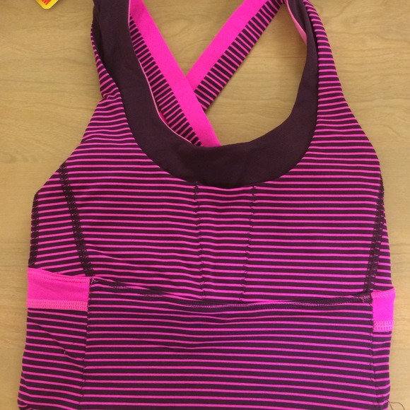 Lululemon tank