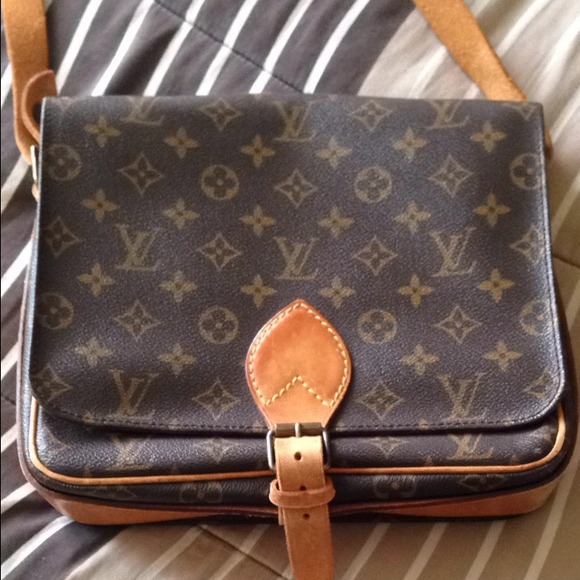 Louis Vitton Cross Body Bag ***SOLD****