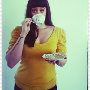 Vintage style mustard sweater